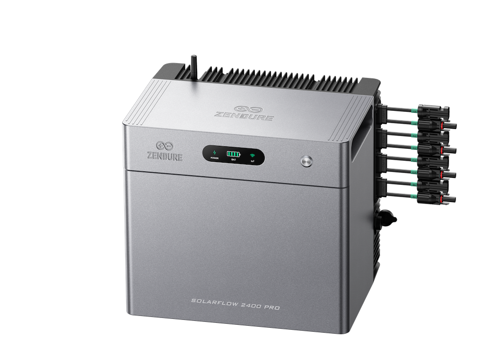 Zendure SolarFlow 2400 Pro, front detail with display and solar inputs