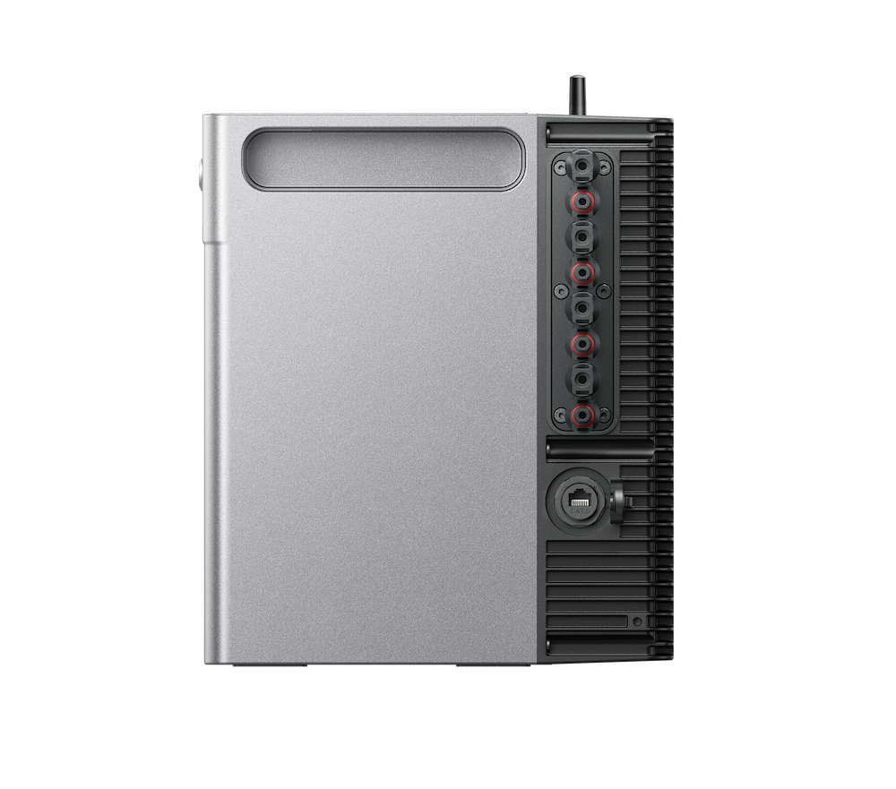 Zendure SolarFlow 2400 Pro, side view showing four MPPT inputs